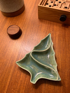 vintage decor. divided christmas tree candy dish in speckled green ceramic